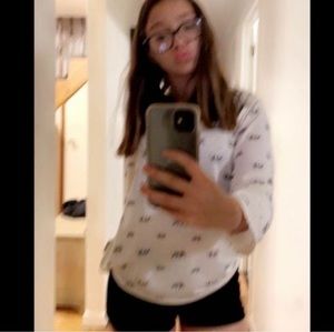 Meet your Posher, Cecilia